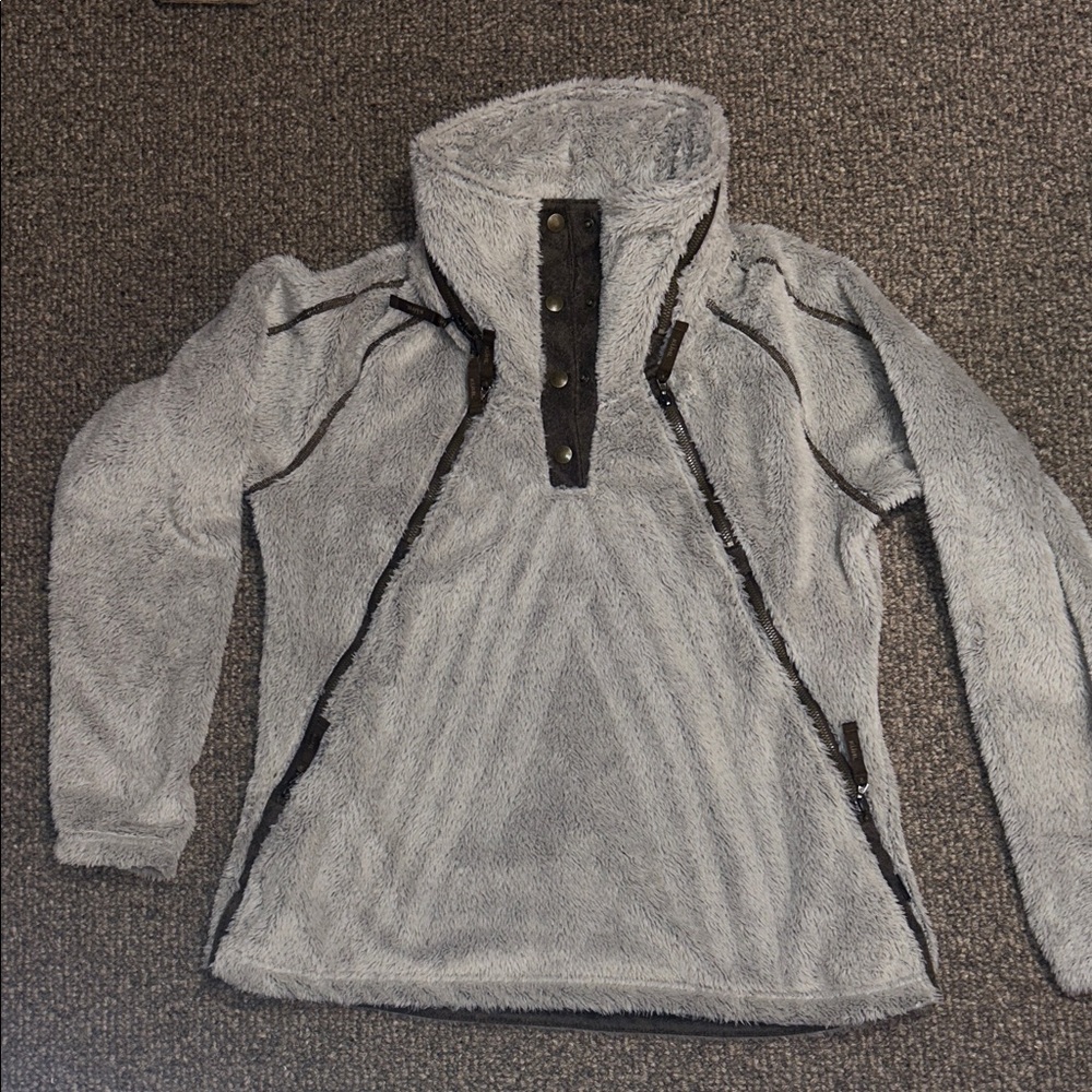 Kuhl Gray Fleece Jacket with Brown Accents